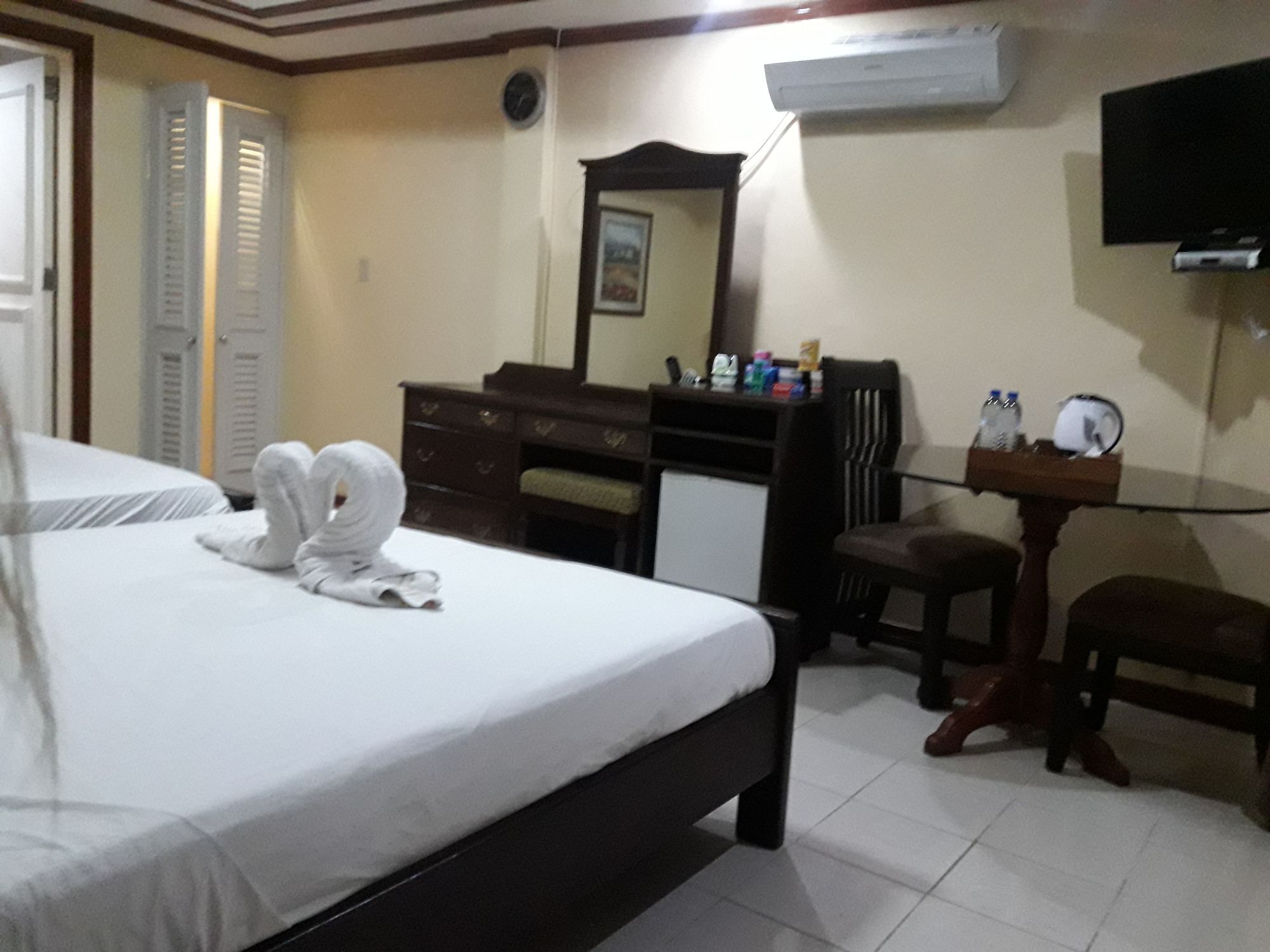 אולונגפו Palm Tree Resort מראה חיצוני תמונה